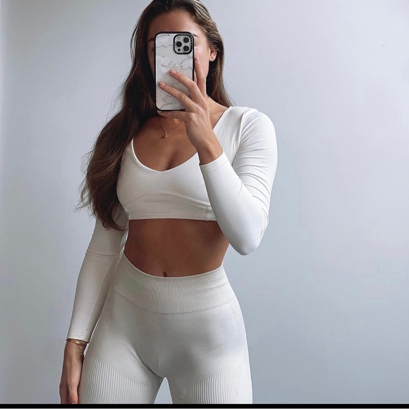 Lazuli label crop top in green - Picture 6 of 16